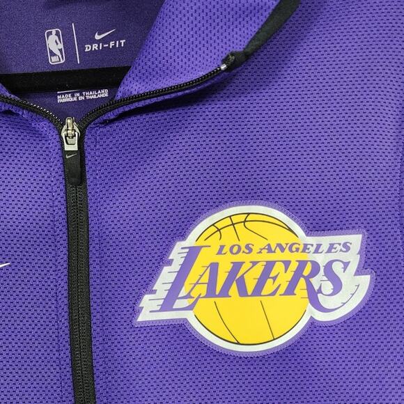 Los Angeles Lakers Nike Showtime Therma Flex Performance Full-Zip Purple Hoodie - Picture 3 of 14